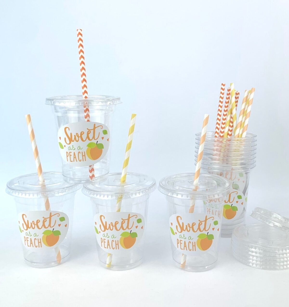 Lidded Clear Peach Party Cups